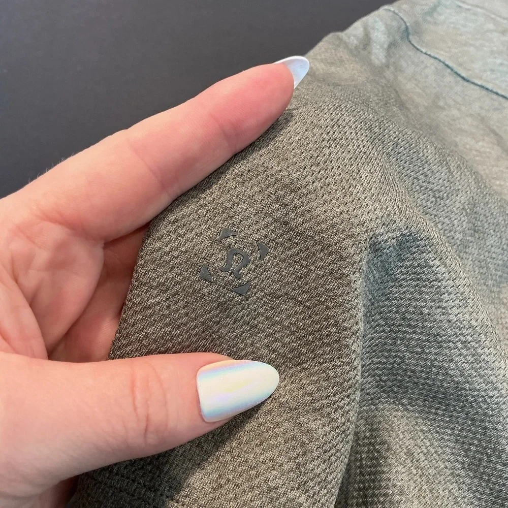 lululemon Heathered Gray Lined Athletic Shorts Size S
